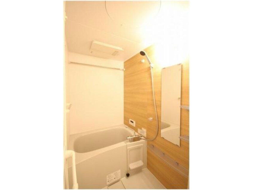  ファミールＳＨＯＷⅡ　B