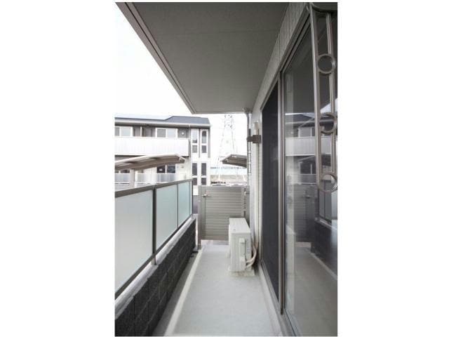  ファミールＳＨＯＷⅡ　B