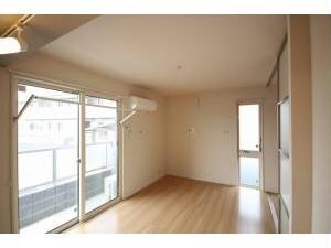  ファミールＳＨＯＷⅡ　B