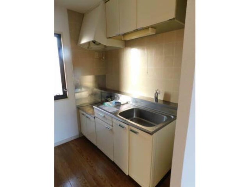  メゾンパークサイド　B