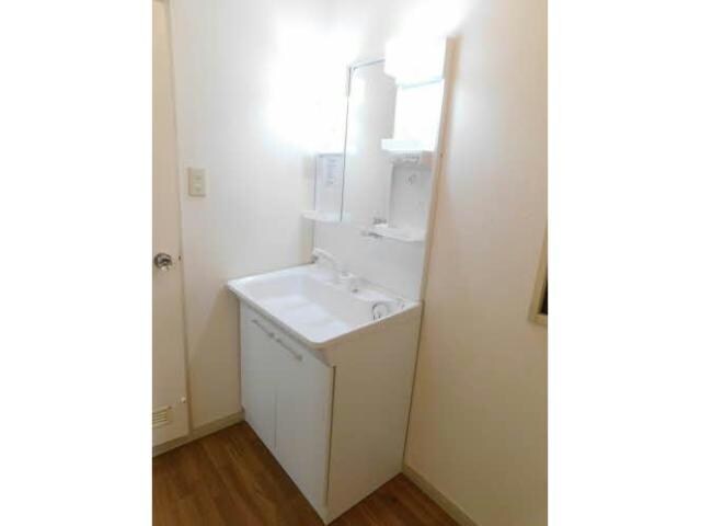  メゾンパークサイド　B