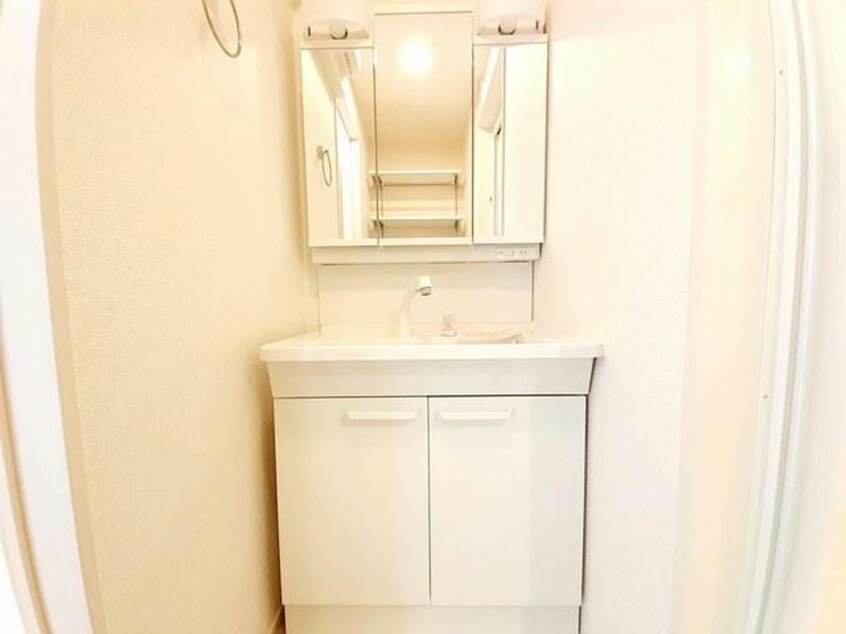  クリスタルドミールⅠ