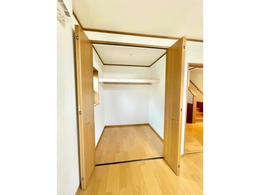  若楠三丁目貸家