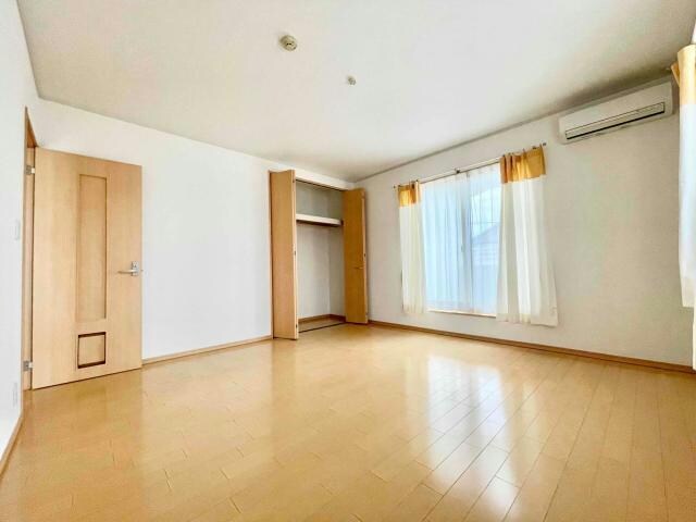  若楠三丁目貸家