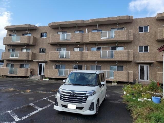  中央バス（岩見沢市）/やまと公園 徒歩4分 3階 築18年