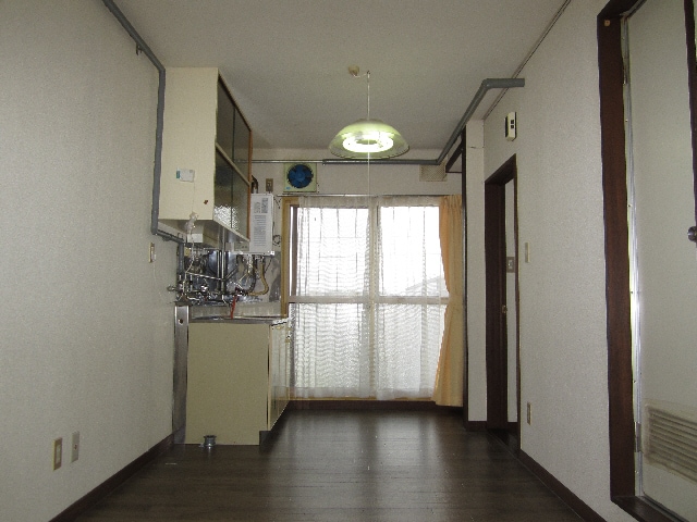  中央バス（岩見沢市）/美園小学校前 徒歩3分 3階 築34年