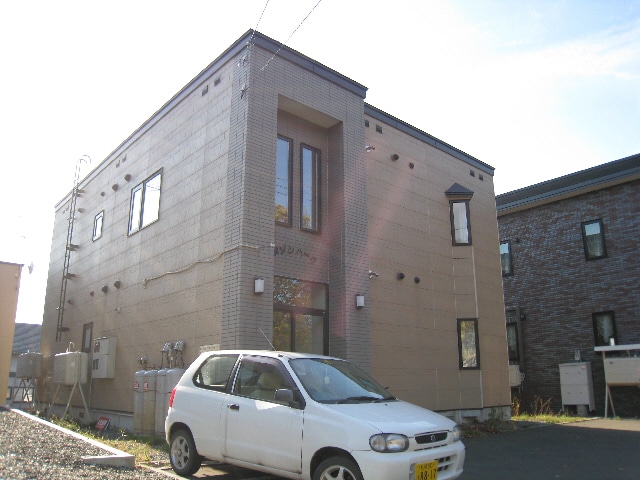  中央バス（岩見沢市）/７条東１１丁目 徒歩6分 1階 築26年