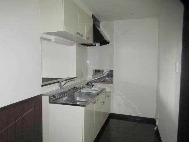  シャトン岩見沢B