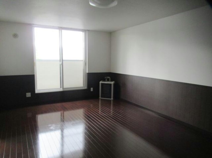  シャトン岩見沢B