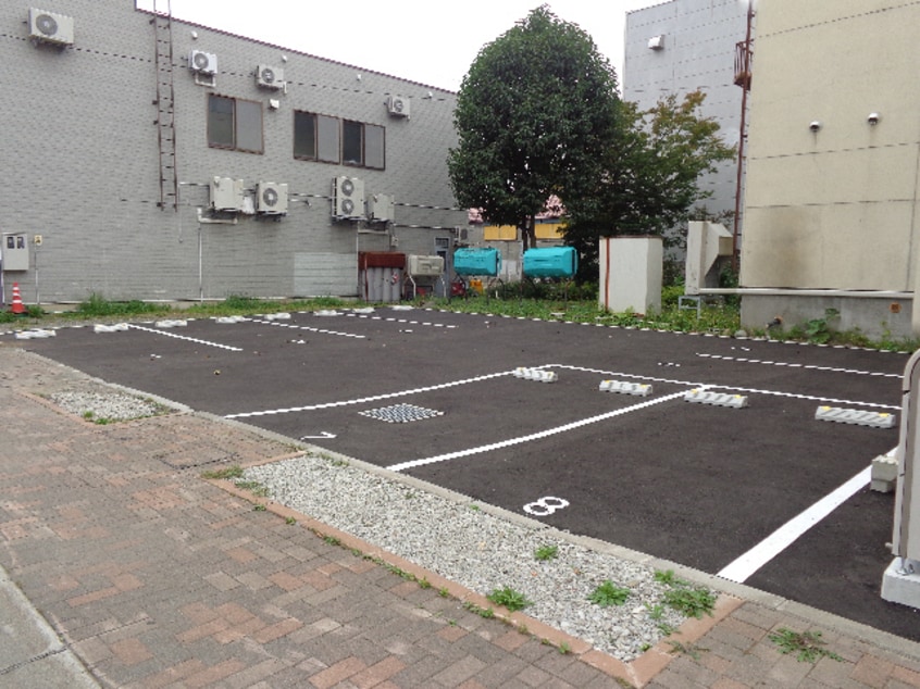  プレシェルト1条通