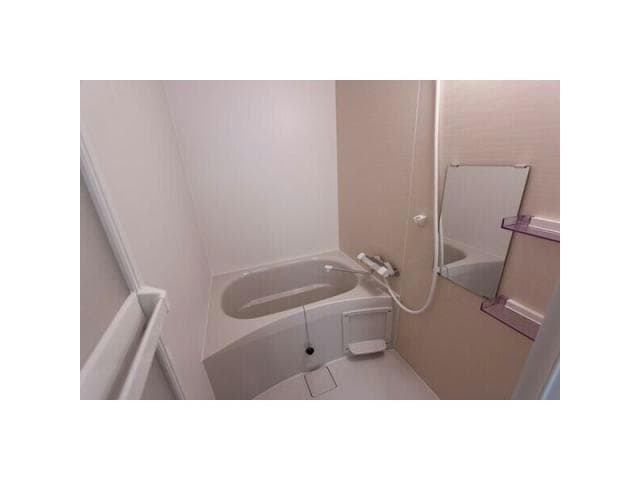  レオニール岩見沢