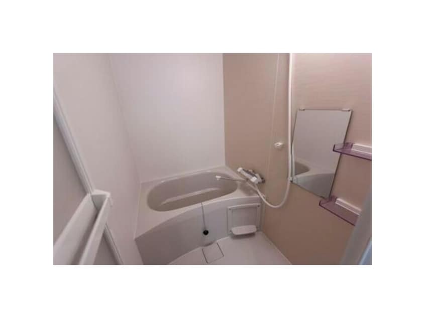  レオニール岩見沢