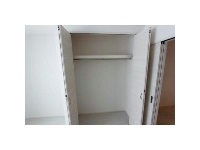  レオニール岩見沢