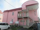 コーポめぐろ(右)の外観
