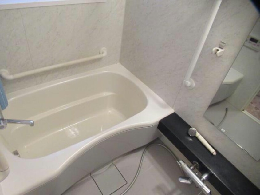  9条東9丁目貸家