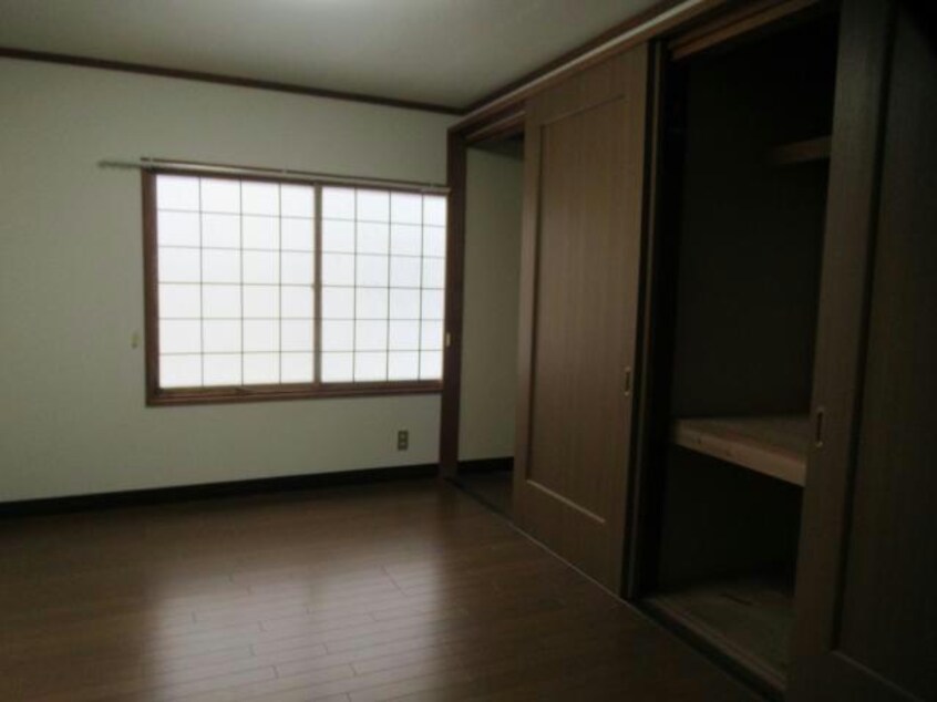  9条東9丁目貸家