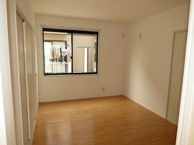  ビット　ミストラルA・B