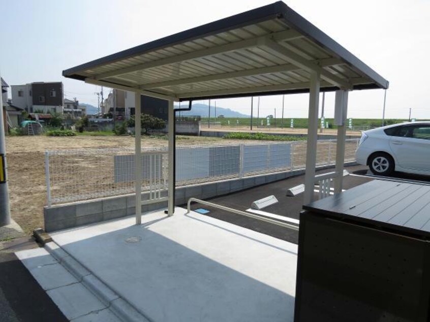  ファミール岡本Ⅲ-D