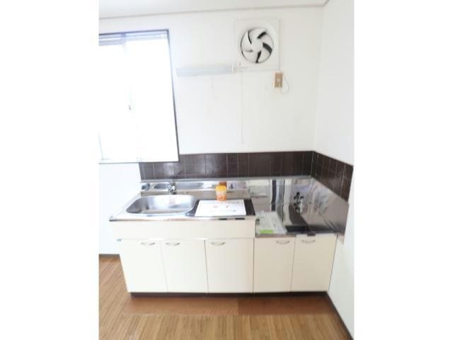  ベルメゾン平野A