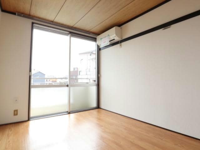  ベルメゾン平野A