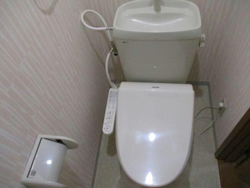  イーストハウス