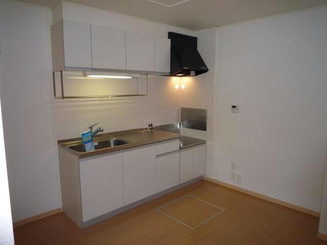  フェリア香呂A・B・C・D