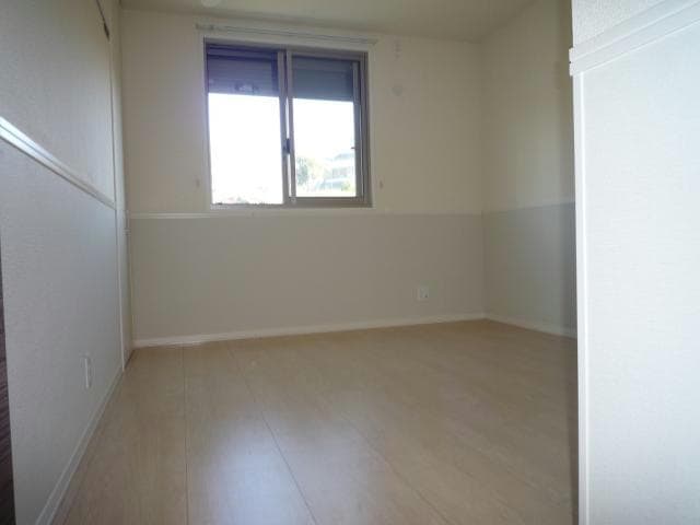  メゾン　ラフェリオ