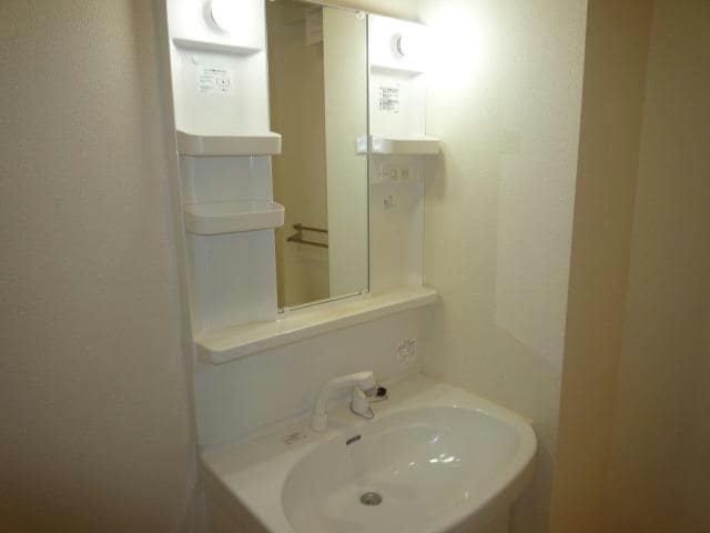  メゾン　ラフェリオ