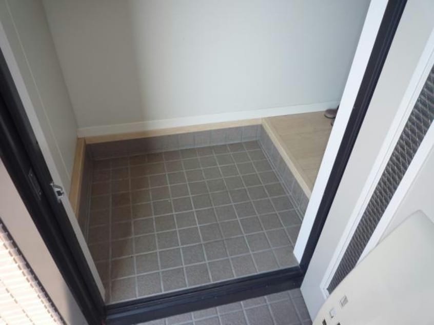  メゾン　ラフェリオ