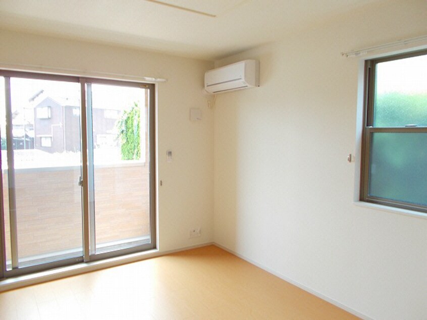  アーバン・イースト