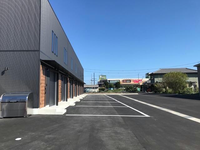  福崎ガレージハウス