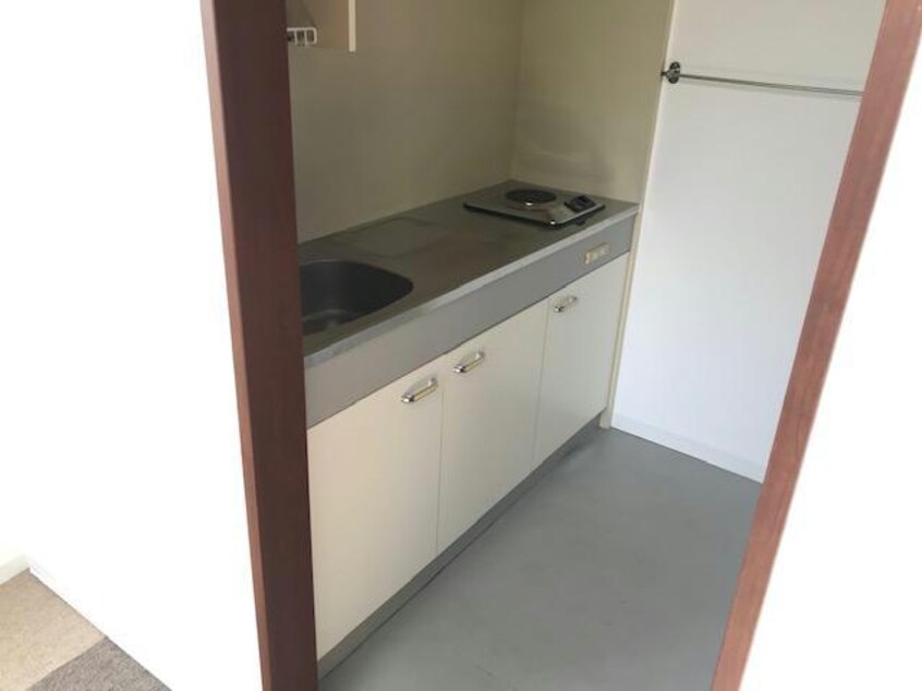  くれよんビル　貸事務所