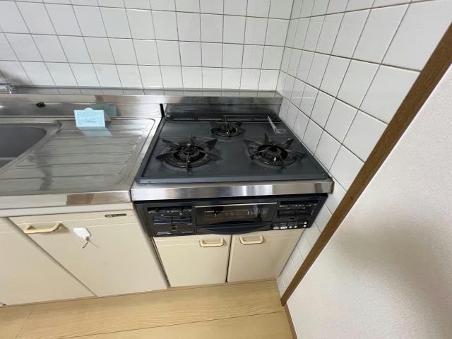 ガスコンロ付 リバーサイド　ヤマヨ