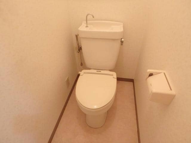 トイレ メゾン大戸