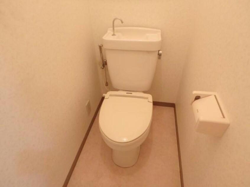 トイレ メゾン大戸