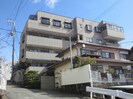 サンパレスヴィラの外観