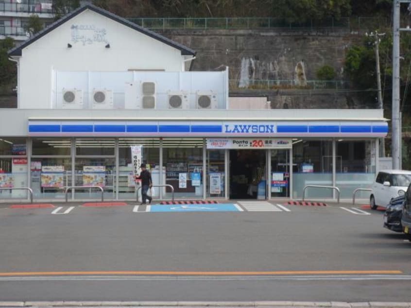 ローソン サンパレスヴィラ