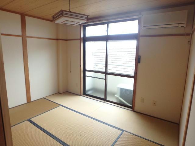 和室 第二菖蒲谷マンション