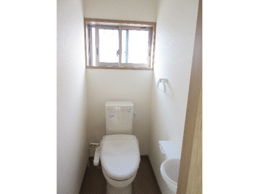  下三栖岩屋谷貸家