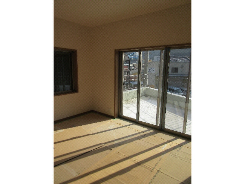  下三栖岩屋谷貸家