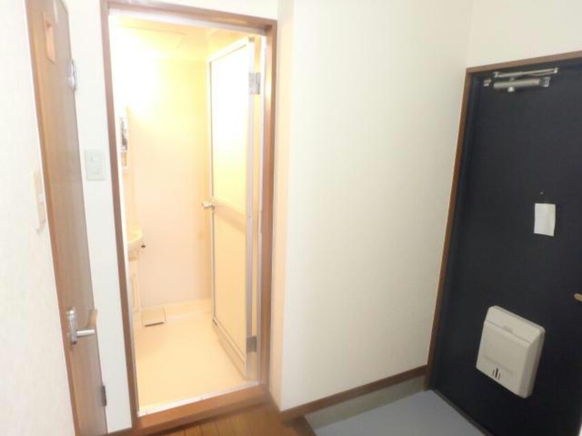 玄関 バーディハウス湊