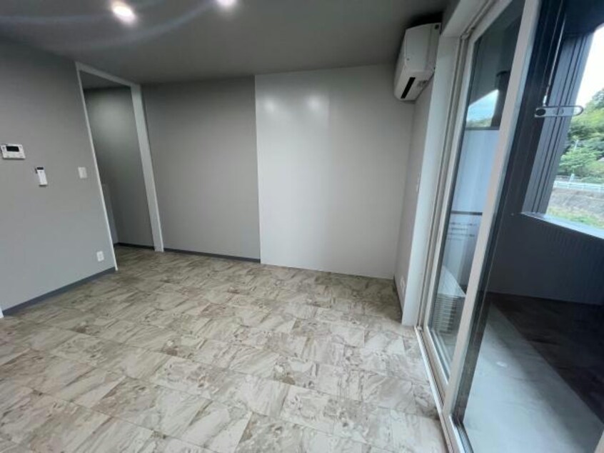  メゾン・ミヌエット（猫専用アパート）