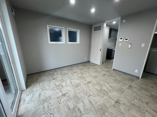  メゾン・ミヌエット（猫専用アパート）