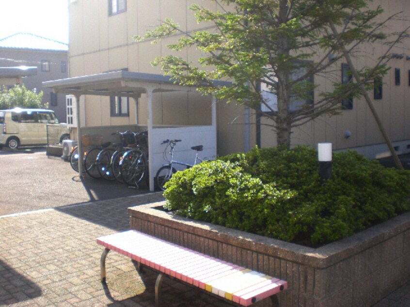 駐輪場 ミレニアムタウン２０００