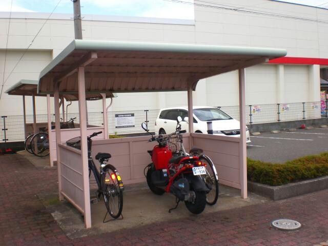 駐輪場 ラムールＫ