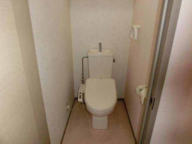 ウォシュレット付きトイレ アットホーム花