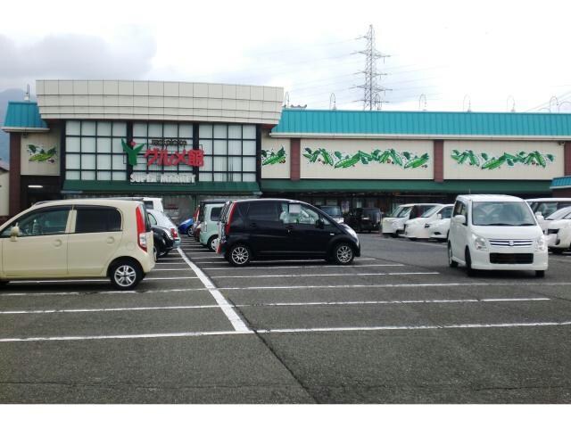 ヤスサキホームセンター敦賀店(電気量販店/ホームセンター)まで358m ＥＳＴ