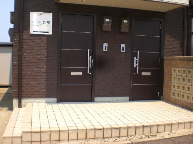 玄関周り リバビュー豊昂