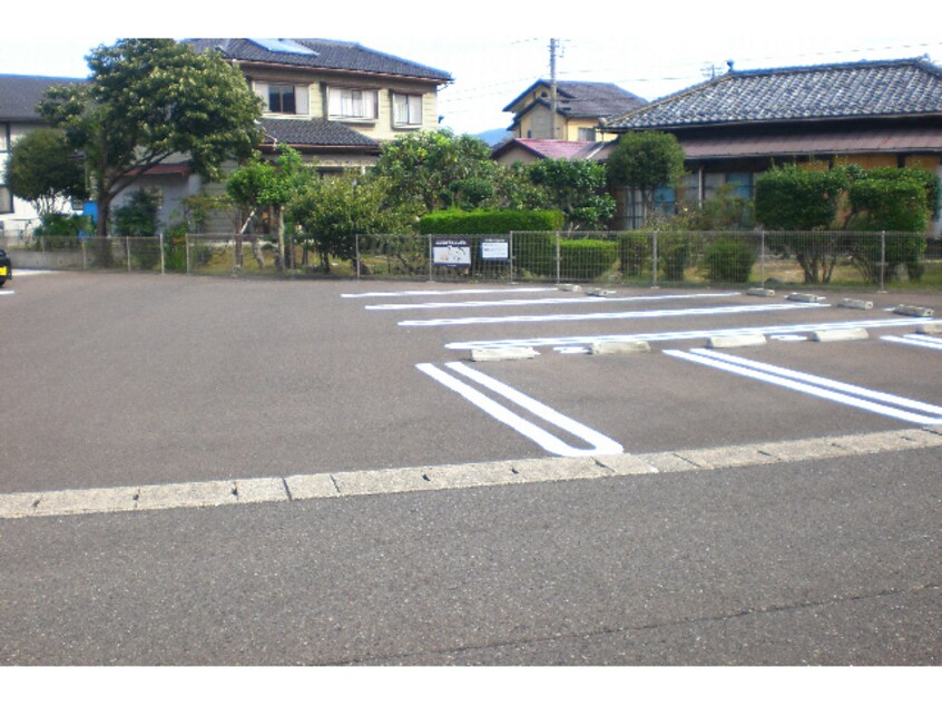 駐車場 カーサ　ディ　パーチェ