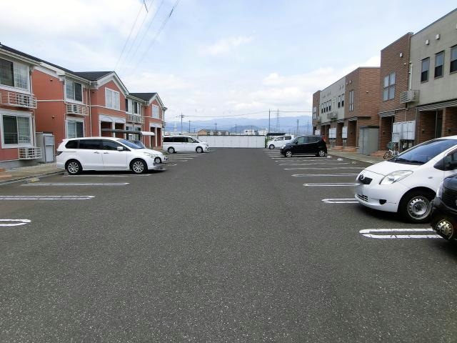 駐車場 ヒルズ・キザキＡ・Ｂ